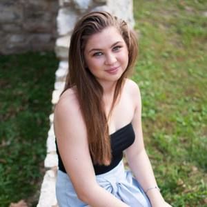 Meet your Posher, Annie